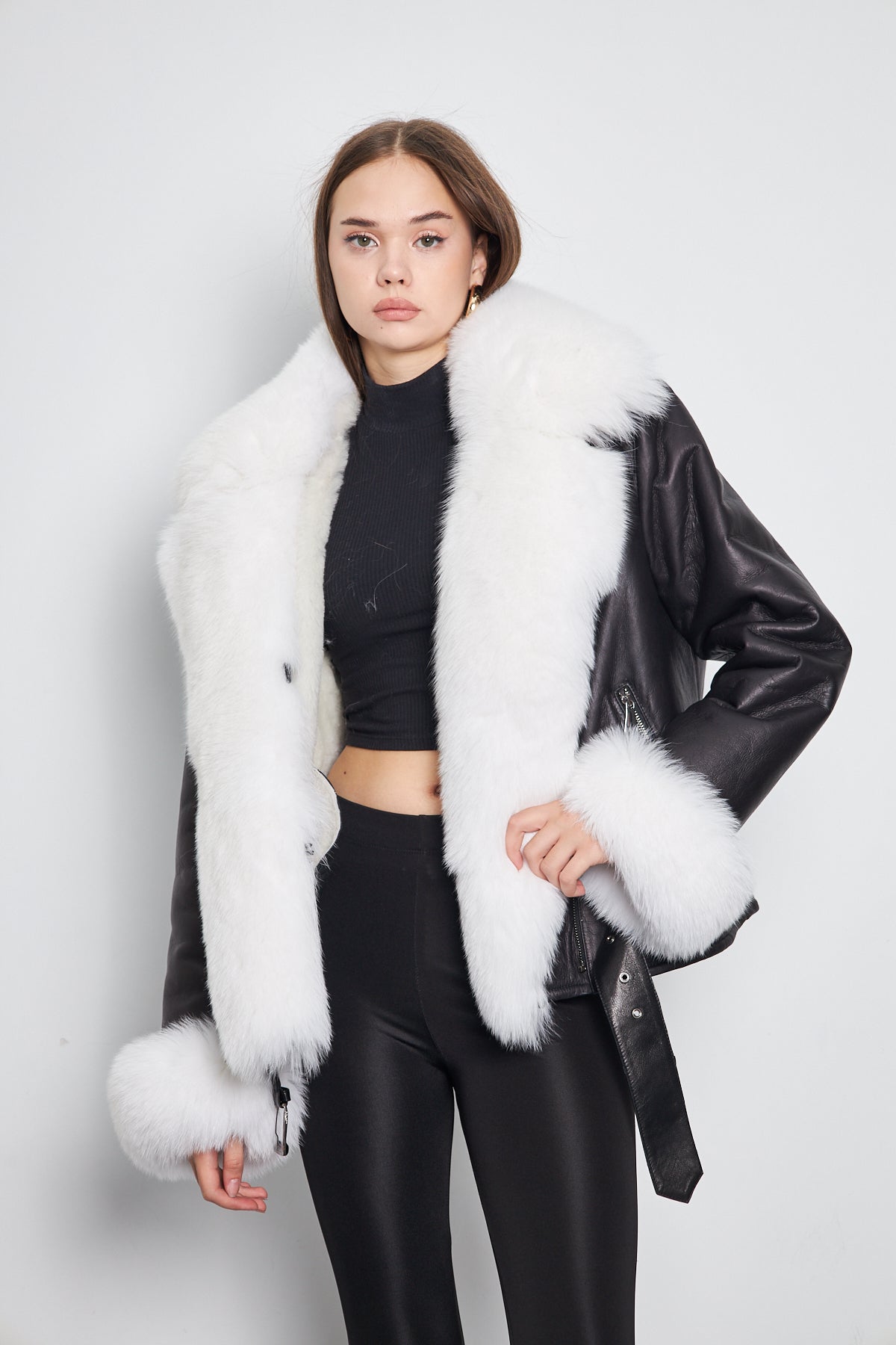 Kadın Tilki Aksesuarlı Hakiki Koyun Kürk Manto BDC122-OZEL6 (Dar Kalıp)