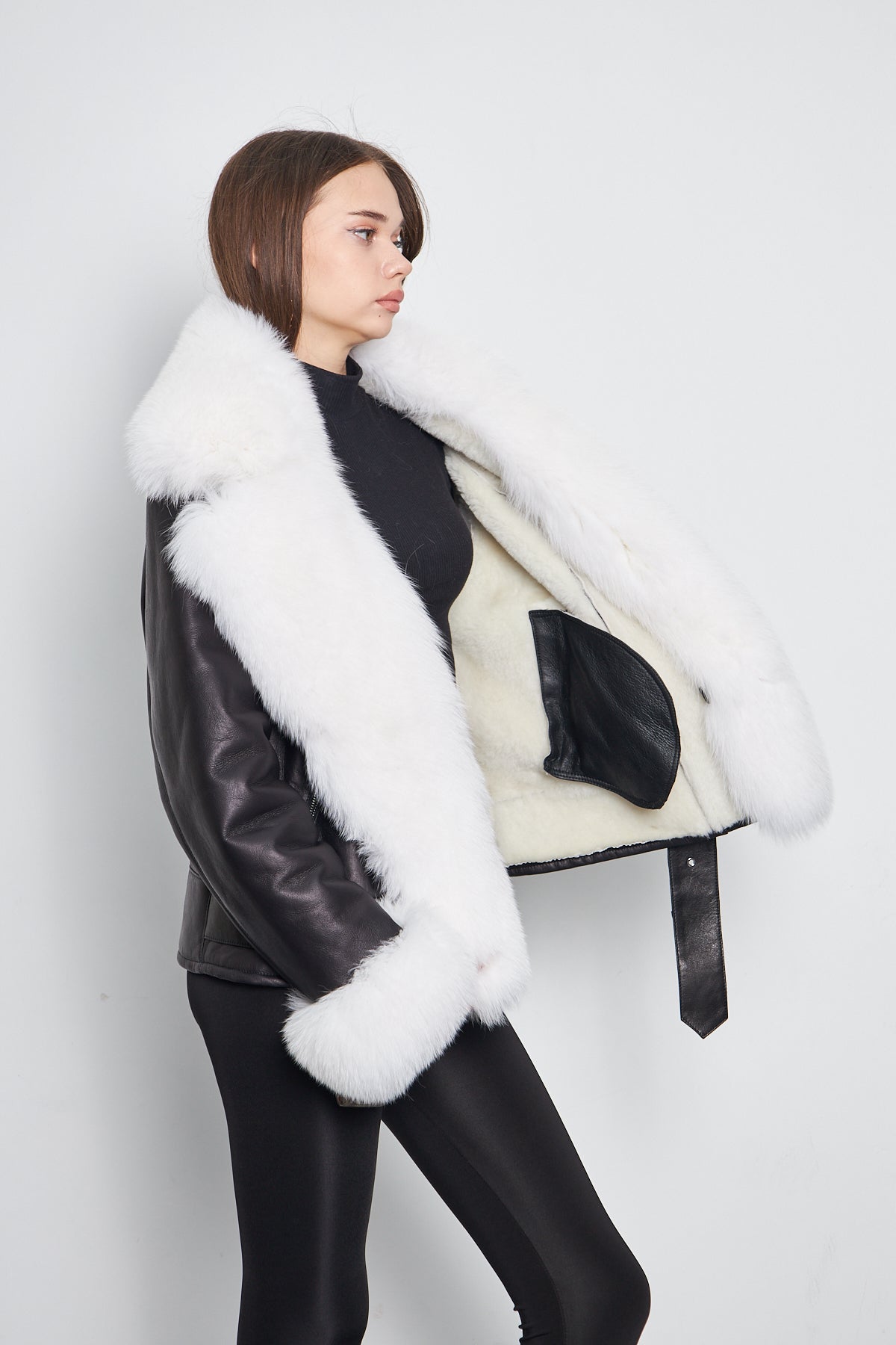 Kadın Tilki Aksesuarlı Hakiki Koyun Kürk Manto BDC122-OZEL6 (Dar Kalıp)