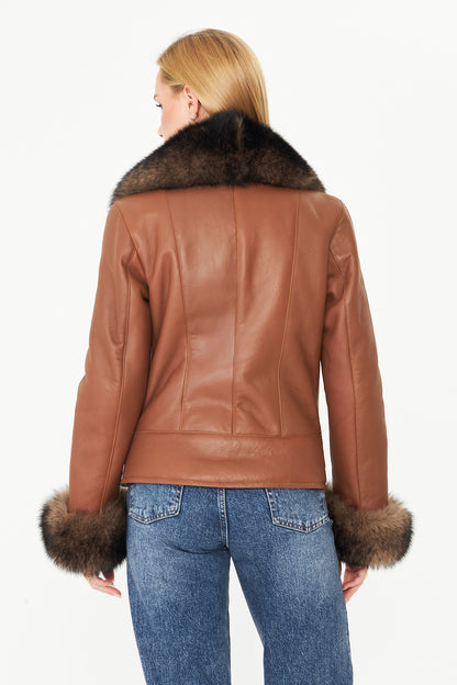 Kadın Tilki Aksesuarlı Hakiki Koyun Kürk Manto BDC122-OZEL6 (Dar Kalıp)